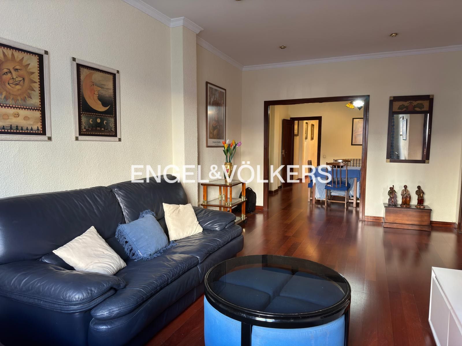 Sala d'estar de Apartament en venda en  Madrid Capital amb Aire condicionat i Calefacció