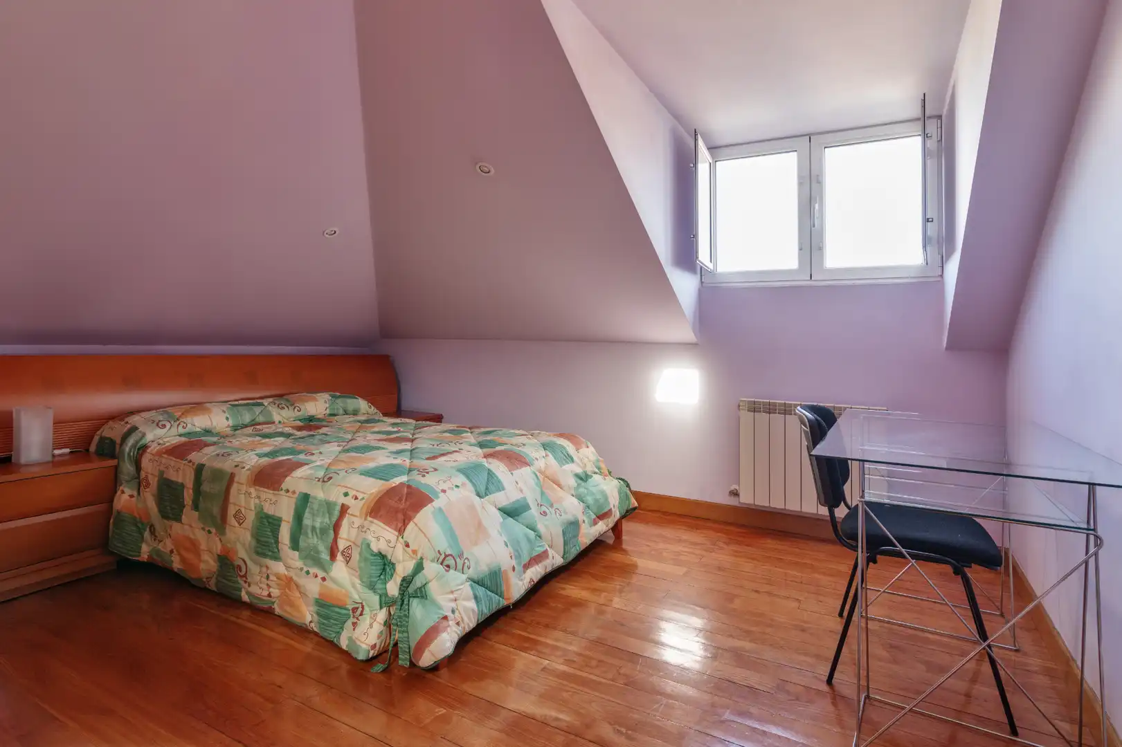 Bedroom of Houses for sale in Oviedo   with Heating, Private garden and Parquet flooring