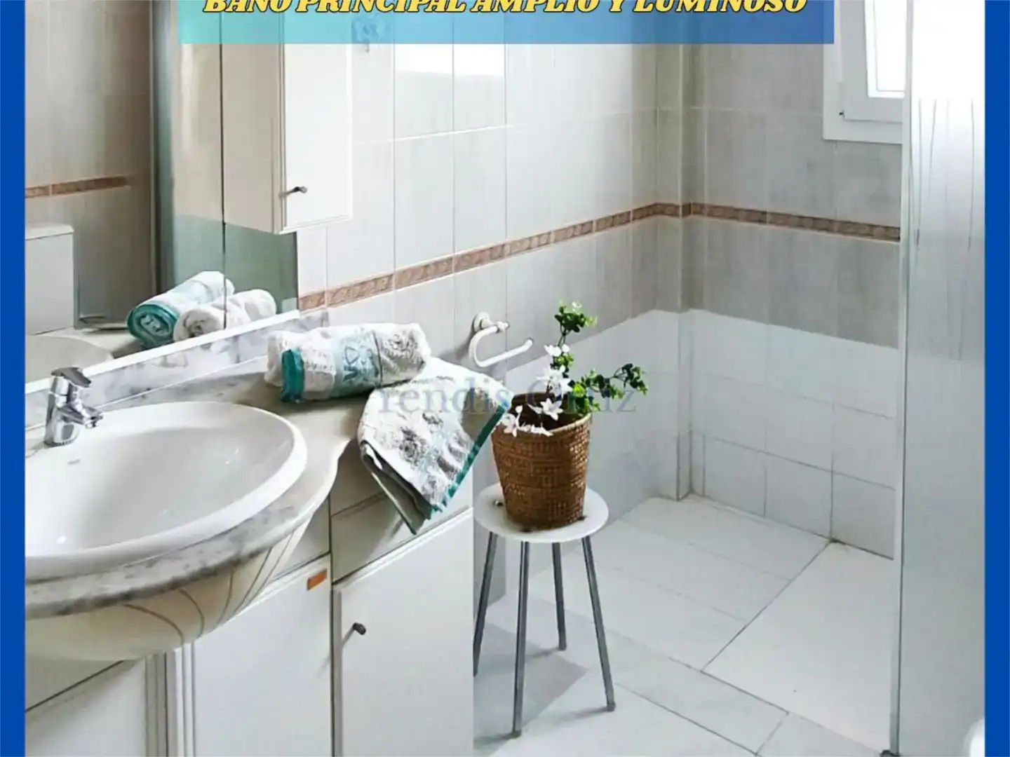 Badezimmer von Wohnung zum Verkauf in Sant Antoni de Portmany mit Klimaanlage und Balkon