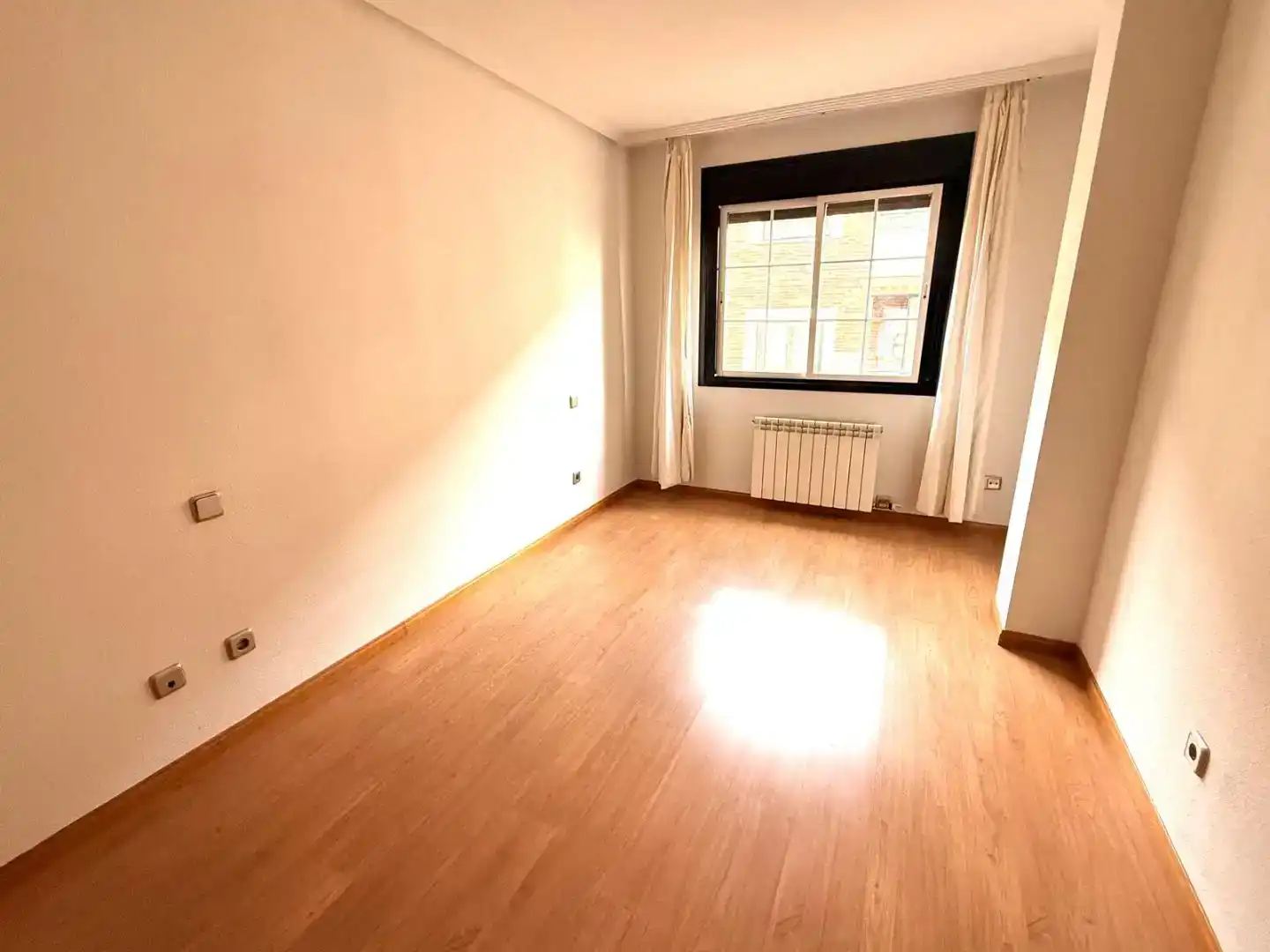 Bedroom of Flat for sale in Talavera de la Reina  with Air Conditioner