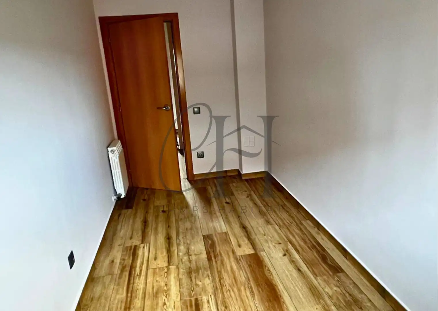 Bedroom of Flat for sale in Viladecans  with Air Conditioner, Heating and Parquet flooring