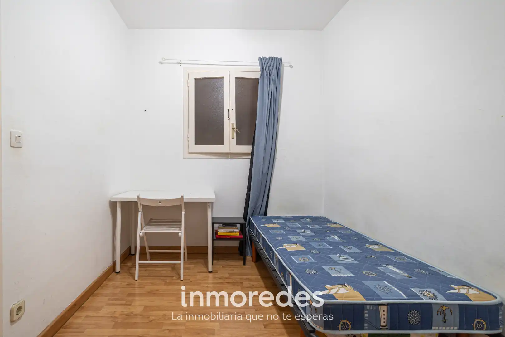 Habitación de Piso en venta en Barcelona con Amueblado
