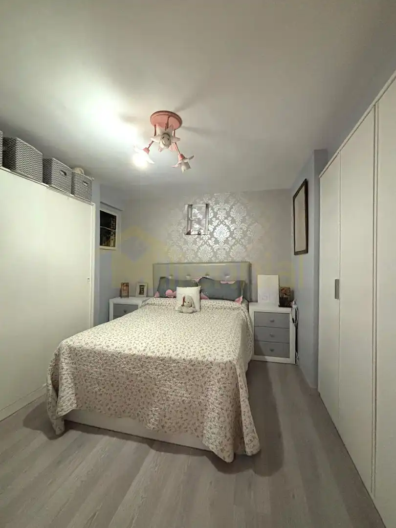 Habitación de Piso en venta en Sevilla con Aire acondicionado y Terraza