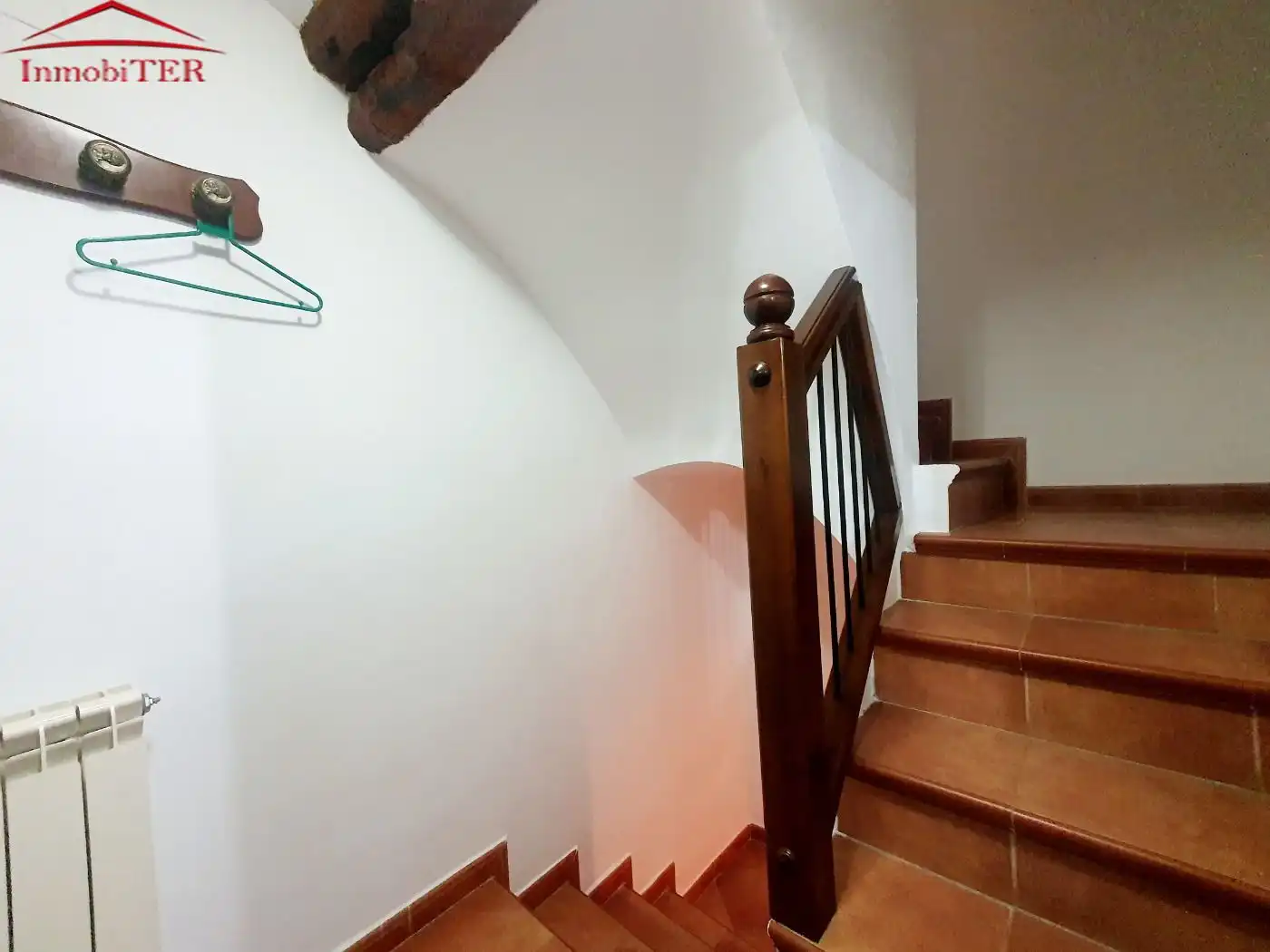 Casa o chalet en venta en Alfambra con Calefacción, Terraza y Trastero