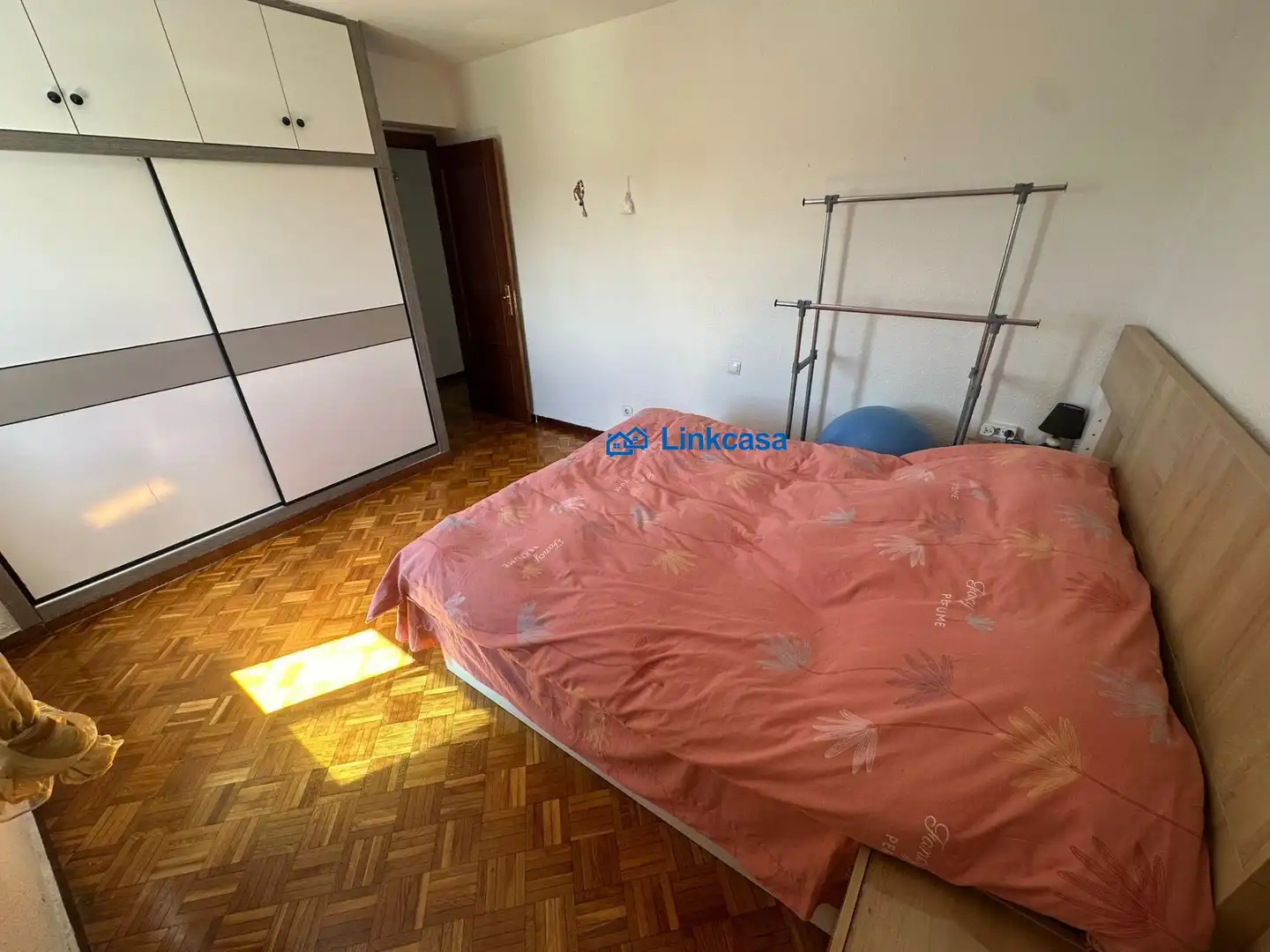 Habitación de Piso en venta en Madrid con Terraza