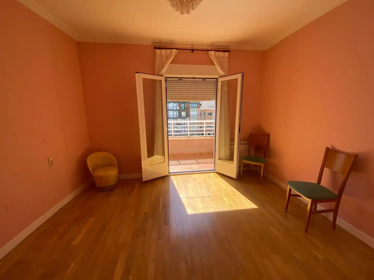 Habitación de Piso en venta en Valdepeñas con Aire acondicionado, Calefacción y Parquet