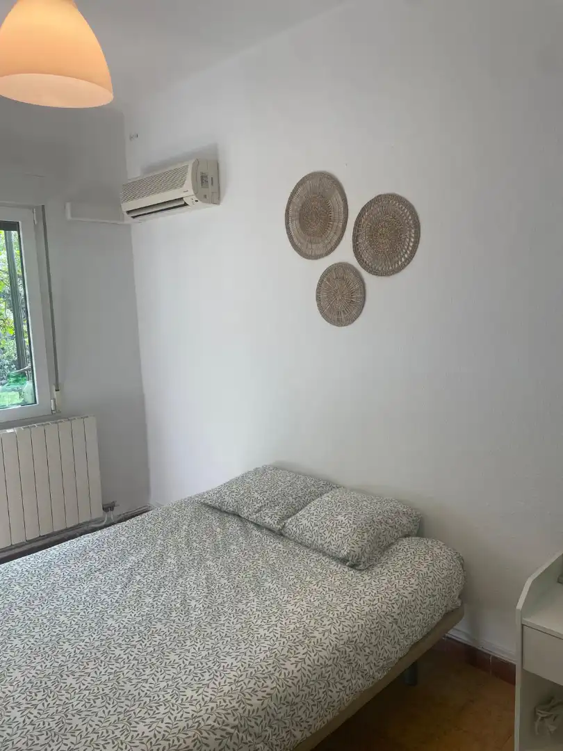 Habitación de Piso en venta en Zaragoza con Aire acondicionado, Calefacción y Trastero