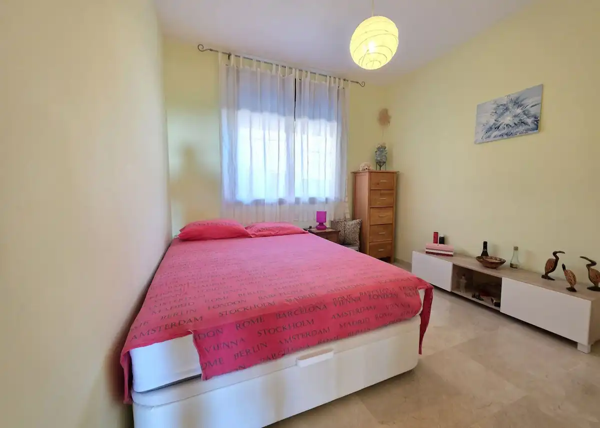 Apartment with pool for sale in Calle Alpandeire 10, imagen 15
