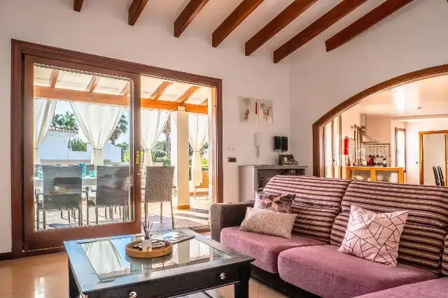 Villa mit Terrasse zum Verkauf in Cala Blanca, imagen 3