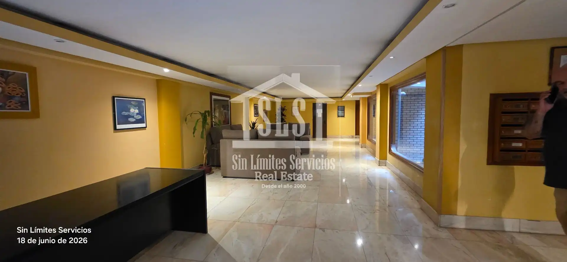 Flat with lift for sale in Andres Mellado 18, imagen 3