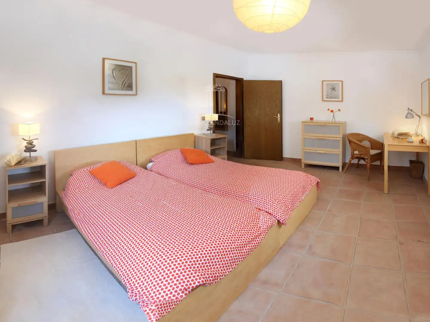 Dormitori de Casa o xalet en venda en Vejer de la Frontera amb Aire condicionat i Piscina