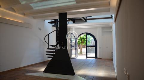 Foto 4 de Casa adosada de lloguer a Zona Industrial i Agrícola, Barcelona