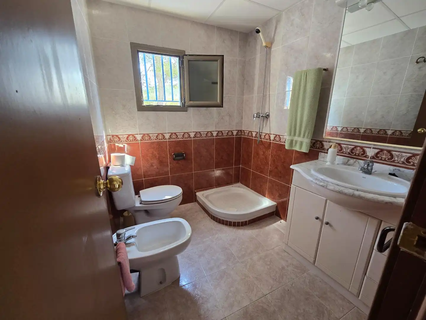 Baño de Finca rústica en venta en Freginals con Jardín privado