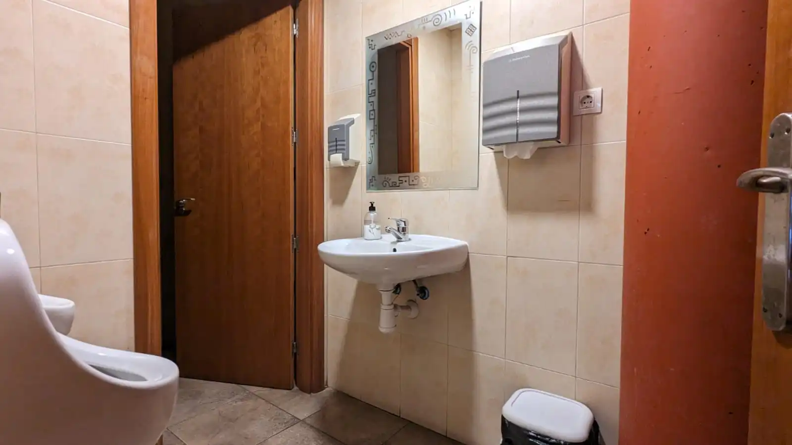 Gewerbefläche zum Verkauf in Carrer de Cels Gomis i Mestres, imagen 39