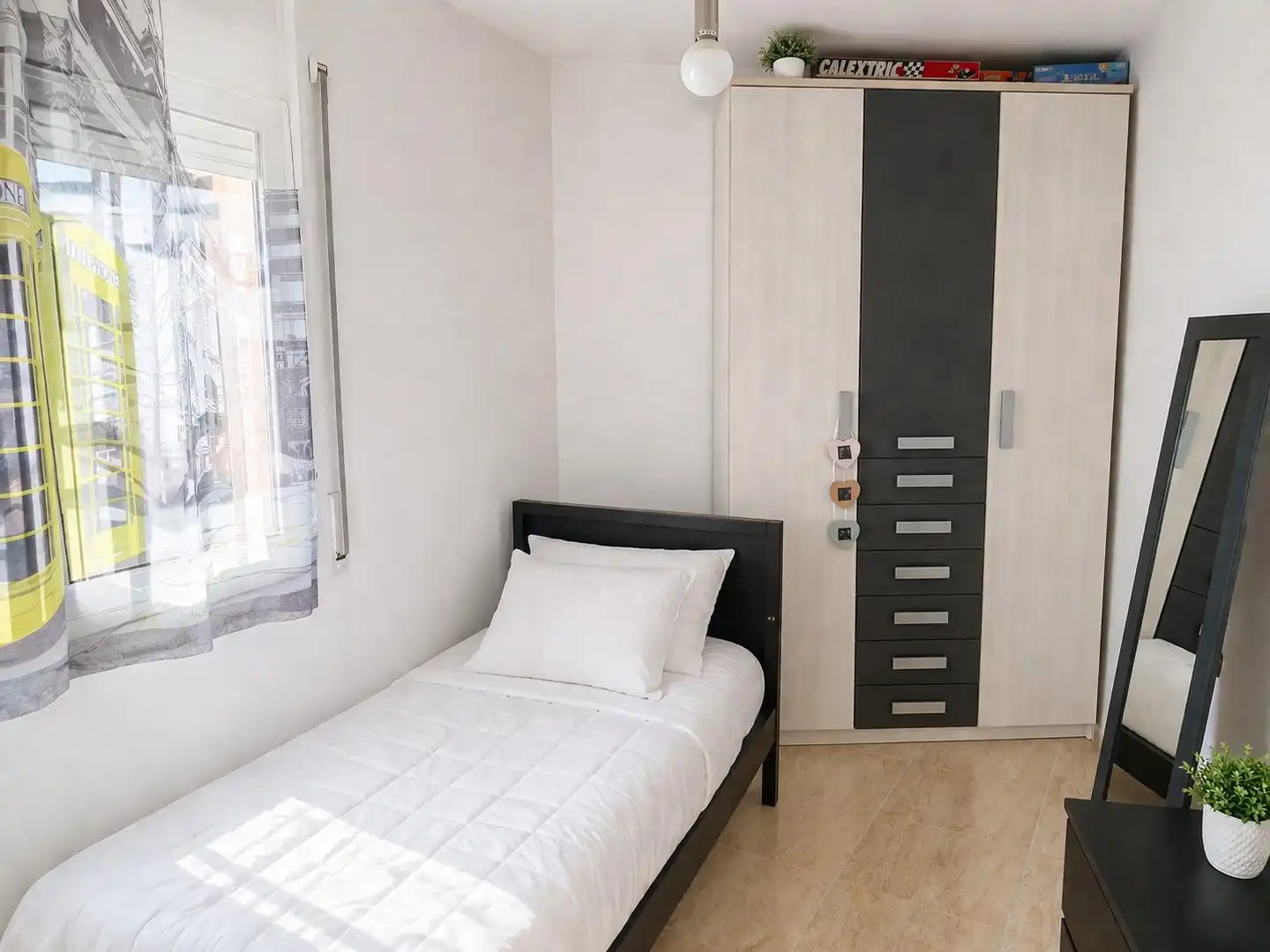 Dormitori de Casa o xalet en venda en Sant Pere de Ribes amb Calefacció, Terrassa i Traster