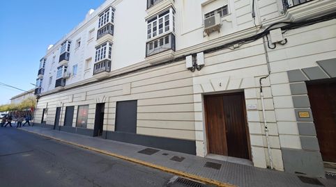 Foto 3 de Piso en venta en Calle Calle Caraza, Núcleo urbano, Chiclana de la Frontera