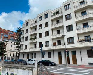 Vista exterior de Apartament en venda en Burgos Capital amb Calefacció, Terrassa i Traster