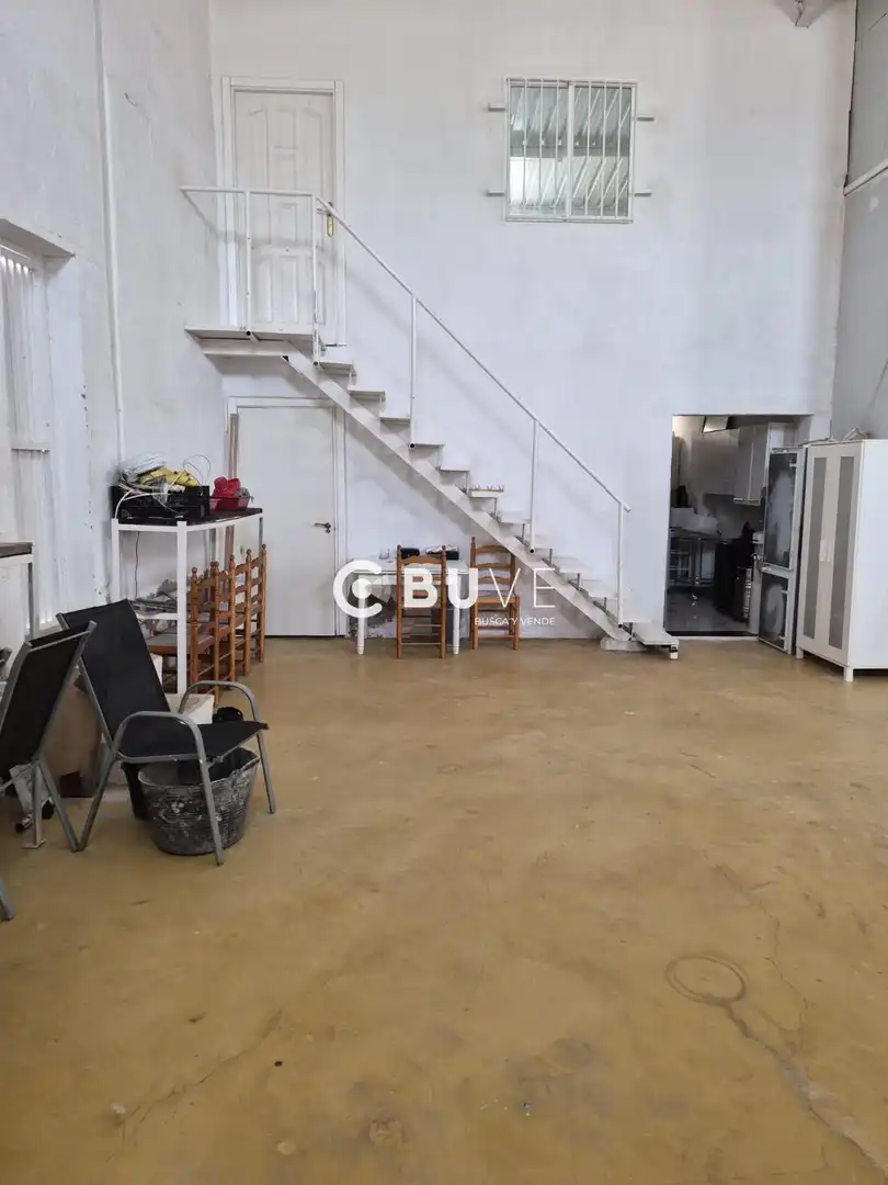 Industrial buildings for sale in Orihuela