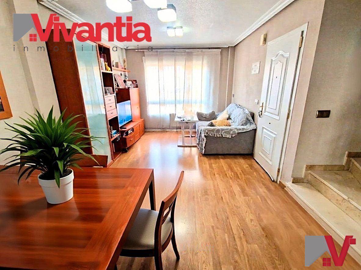 Exterior view of Duplex for sale in Lorca  with Air Conditioner, Heating and Parquet flooring