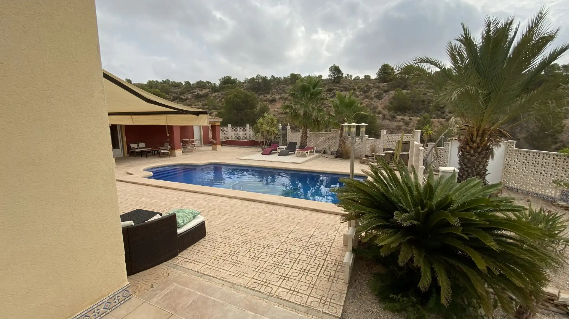 Casa rústica amb piscina en venda a Crevillent, imagen 31