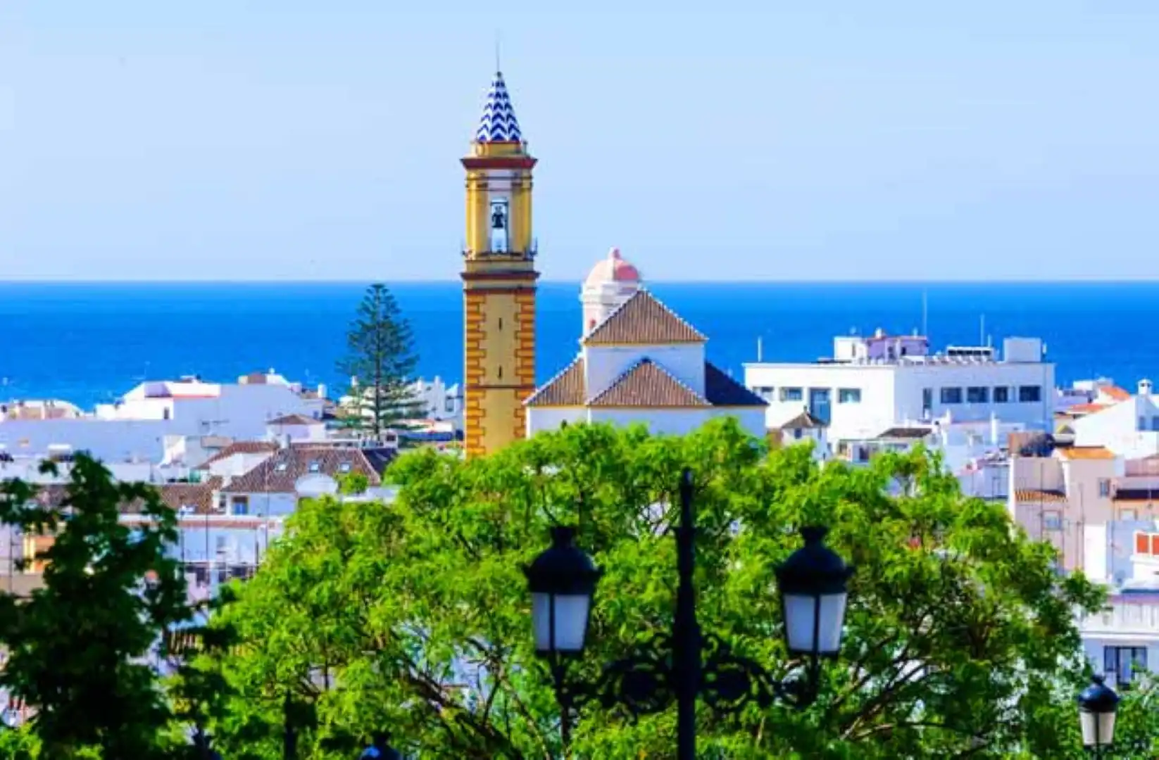 Außenansicht von Country house zur Miete in Estepona mit Klimaanlage, Heizung und Terrasse