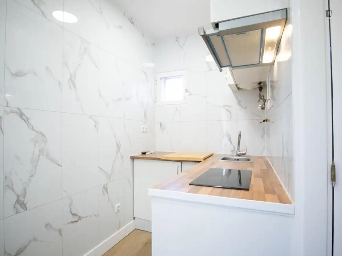 Study for rent in Palomeras Bajas