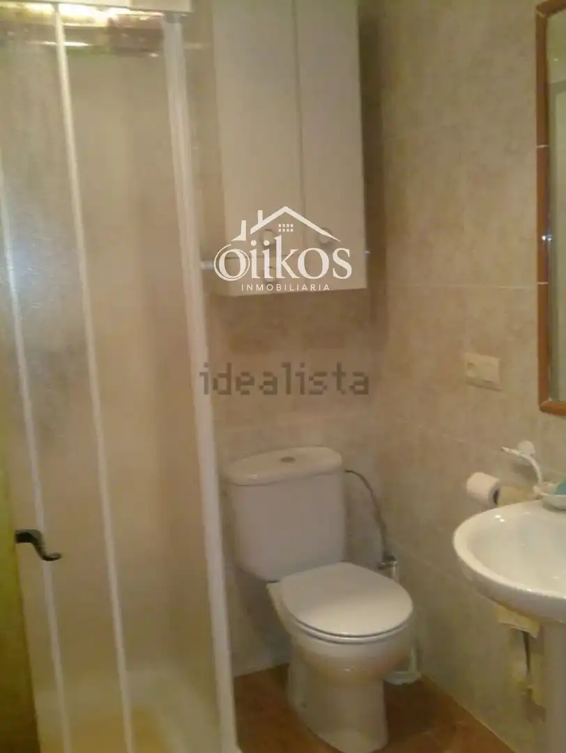 Baño de Piso en venta en Población de Arroyo con Calefacción
