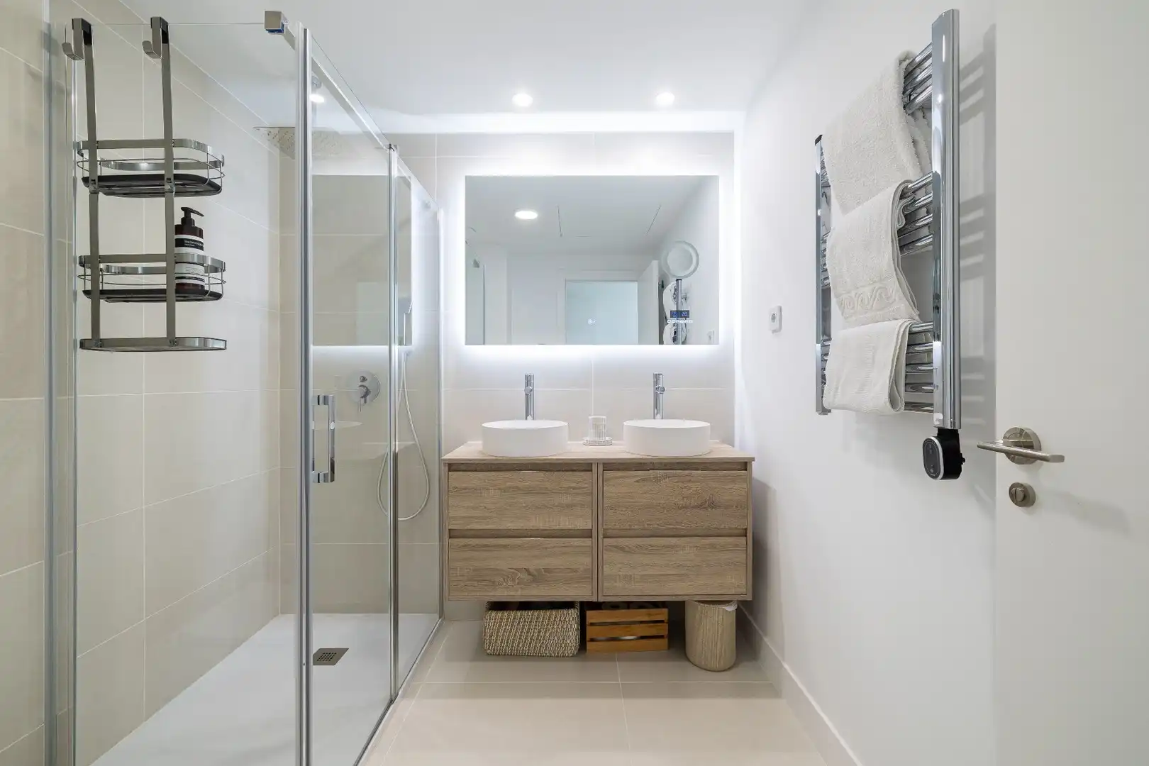 Apartament amb piscina en venda a Victoria kent, imagen 11