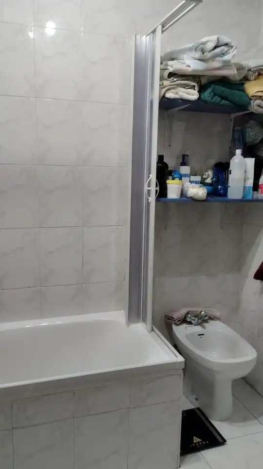 Baño de Dúplex en venta en Azuqueca de Henares con Aire acondicionado, Calefacción y Amueblado