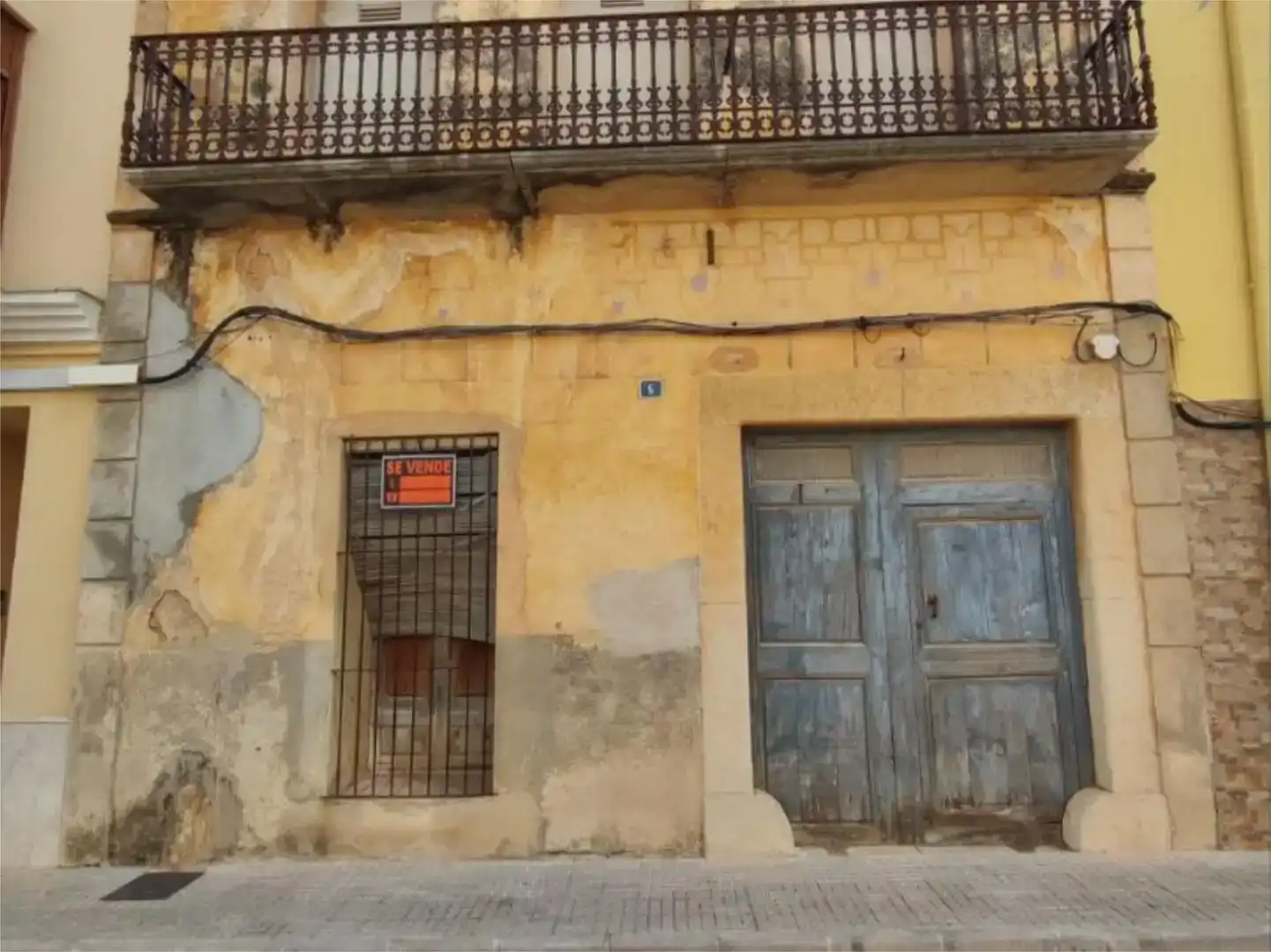 Vista exterior de Piso en venta en Canet lo Roig, Castellón