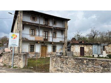 Haus mit Balkon zum Verkauf in Calle Calle Estación 3