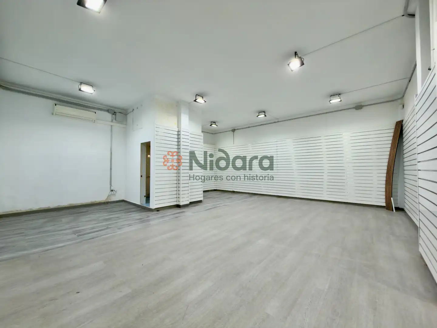 Local comercial de lloguer a Carrer de Floridablanca, imagen 14