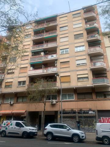 Local comercial en Venta en Carrer de València en El Clot