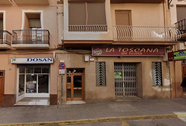 Local comercial en Venta en C/ del Dos de Maig  en Sant Josep - Zona Hospital