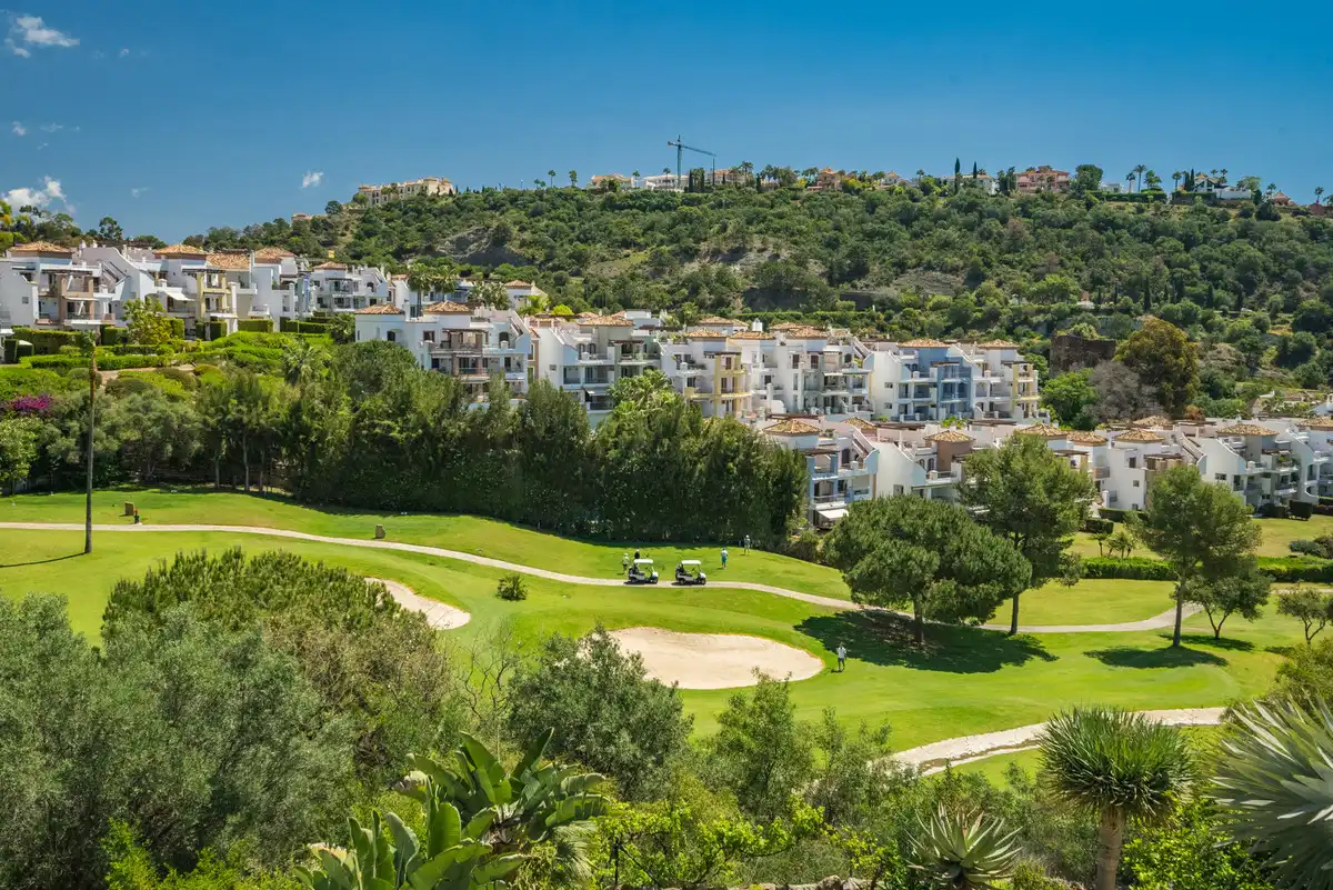 Vista exterior de Casa o xalet en venda en Málaga amb Aire condicionat, Terrassa i Moblat