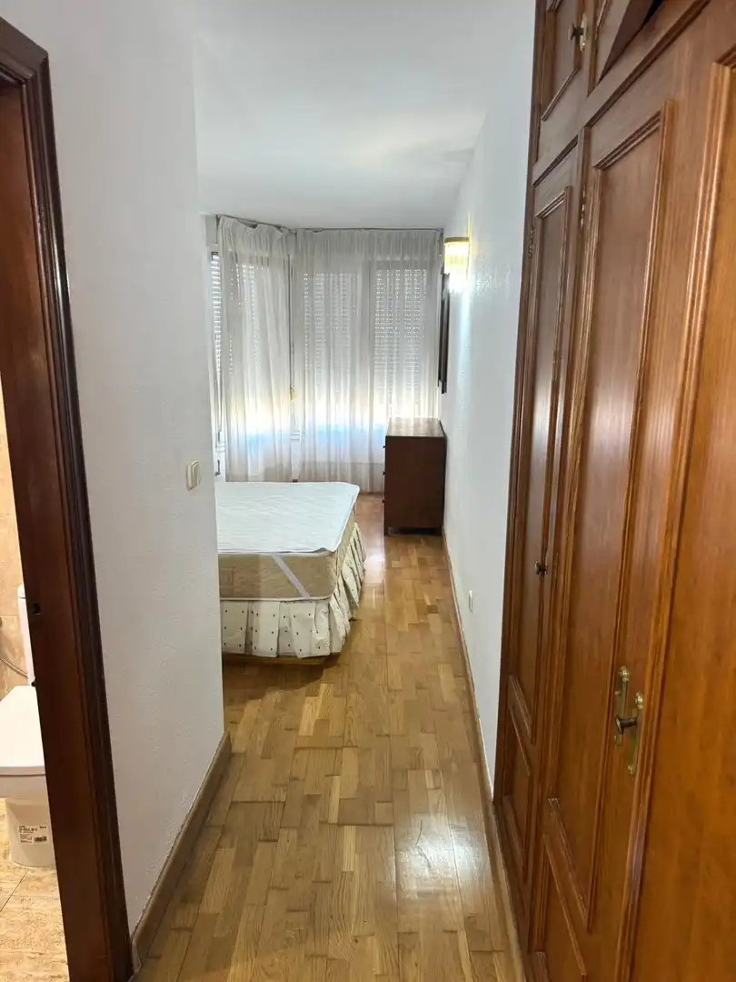 Habitación de Apartamento en venta en Torrevieja con Aire acondicionado, Trastero y Amueblado