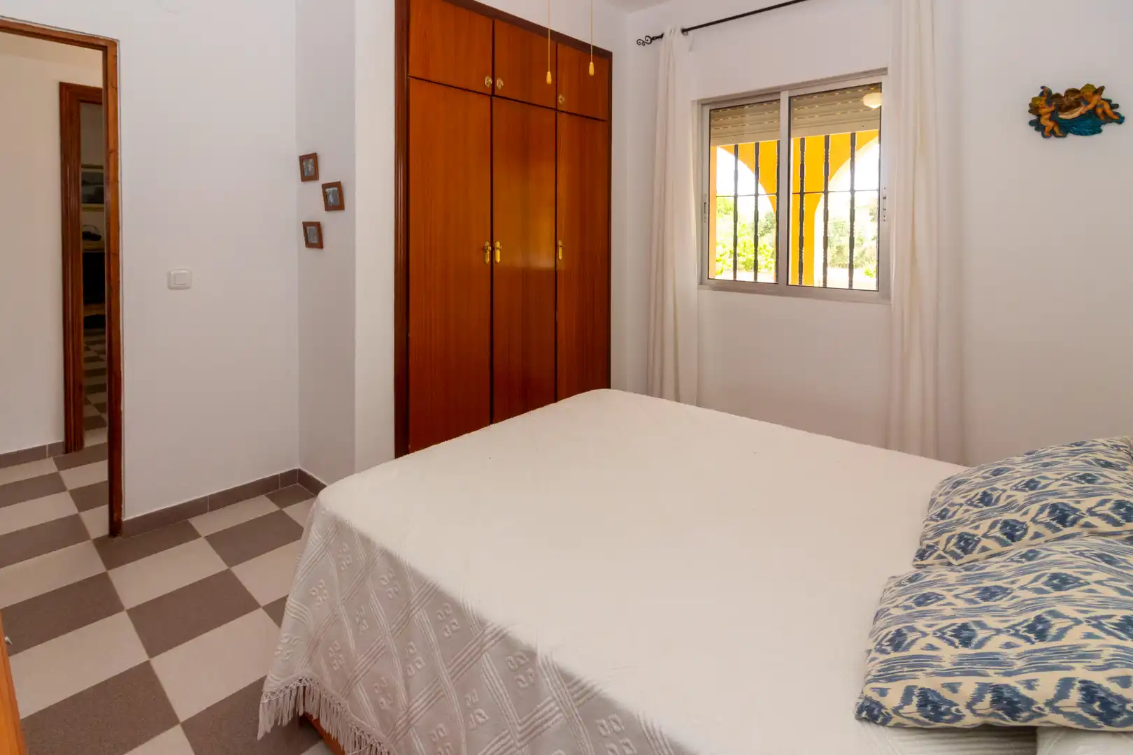 Schlafzimmer von Haus oder Chalet zum Verkauf in Badajoz mit Klimaanlage, Abstellraum und Schwimmbad