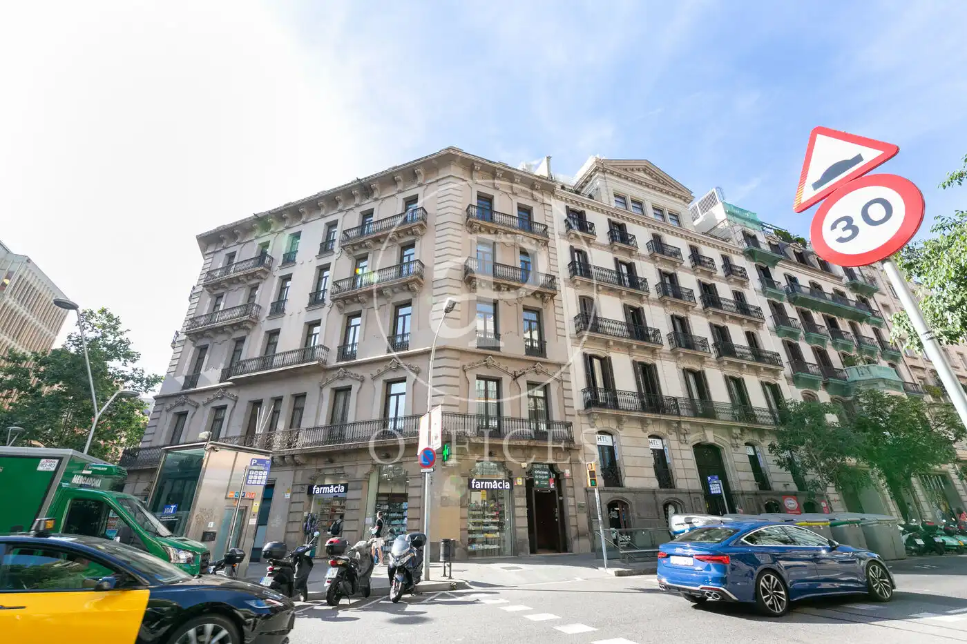 Ufficio con ascensore in affitto a Carrer de la Diputació, imagen 34
