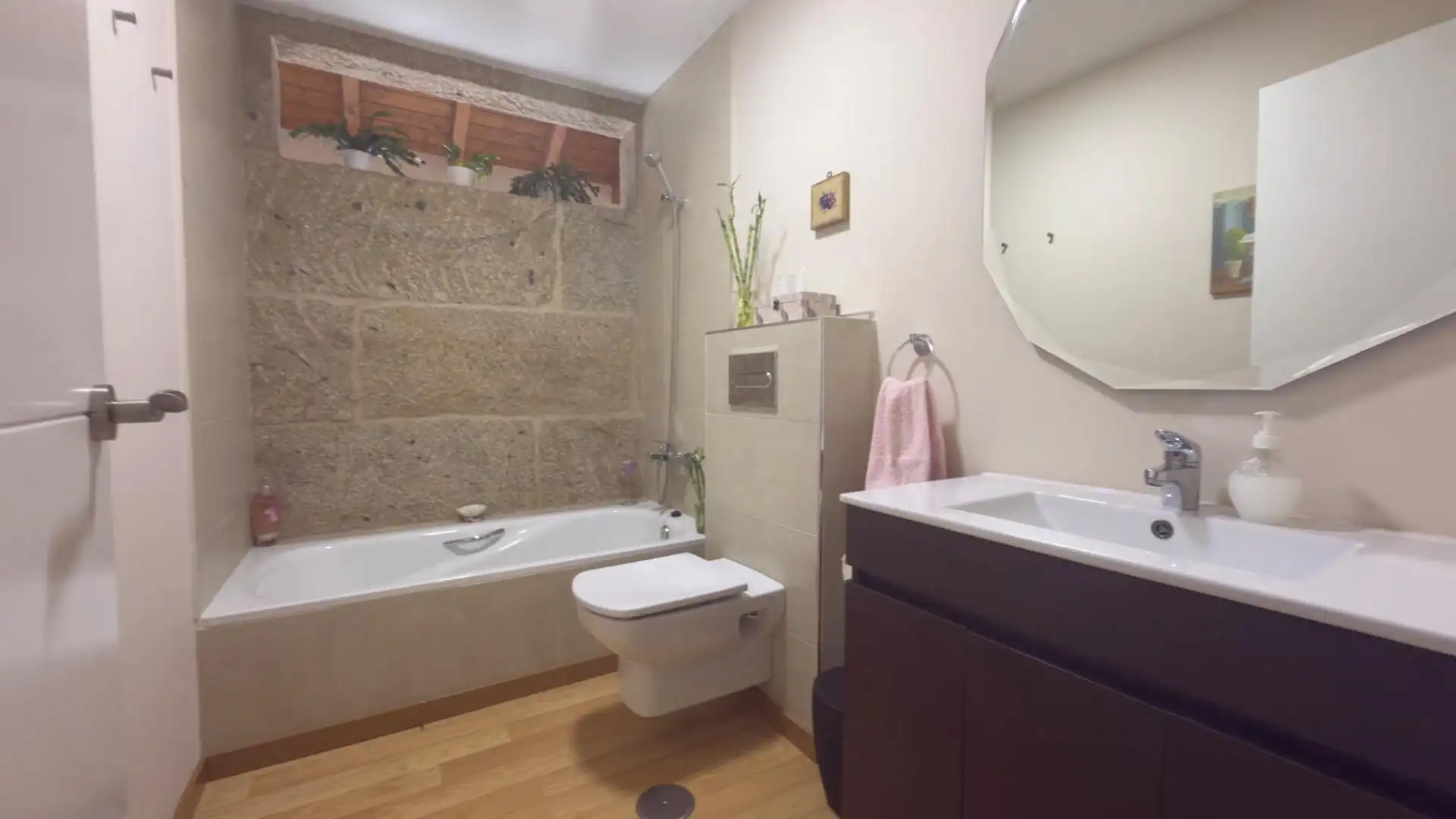 Baño de Finca rústica en venta en Maside con Calefacción, Jardín privado y Terraza