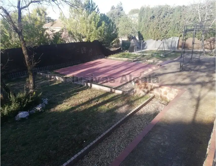 Jardín de Casa o chalet en venta en Villalbilla con Aire acondicionado, Calefacción y Jardín privado
