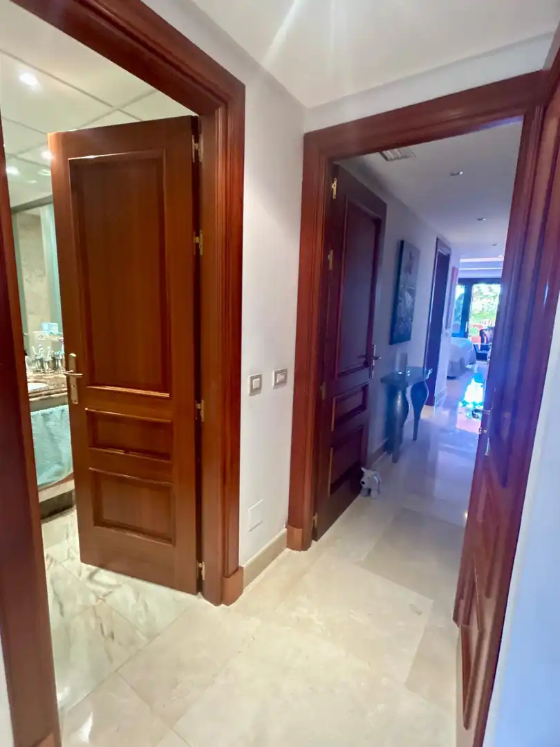 Apartamento en venta en Estepona con Aire acondicionado, Terraza y Piscina