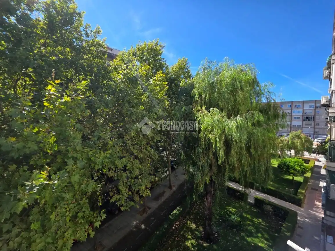 Appartamento con ascensore in vendita a Centro, imagen 5