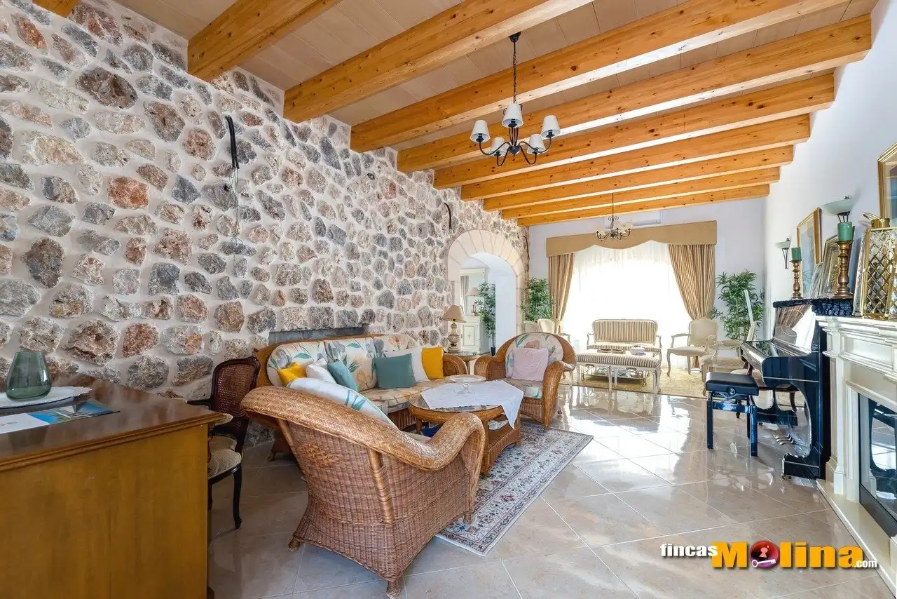 Sala d'estar de Casa o xalet en venda en  Palma de Mallorca amb Aire condicionat, Calefacció i Jardí privat