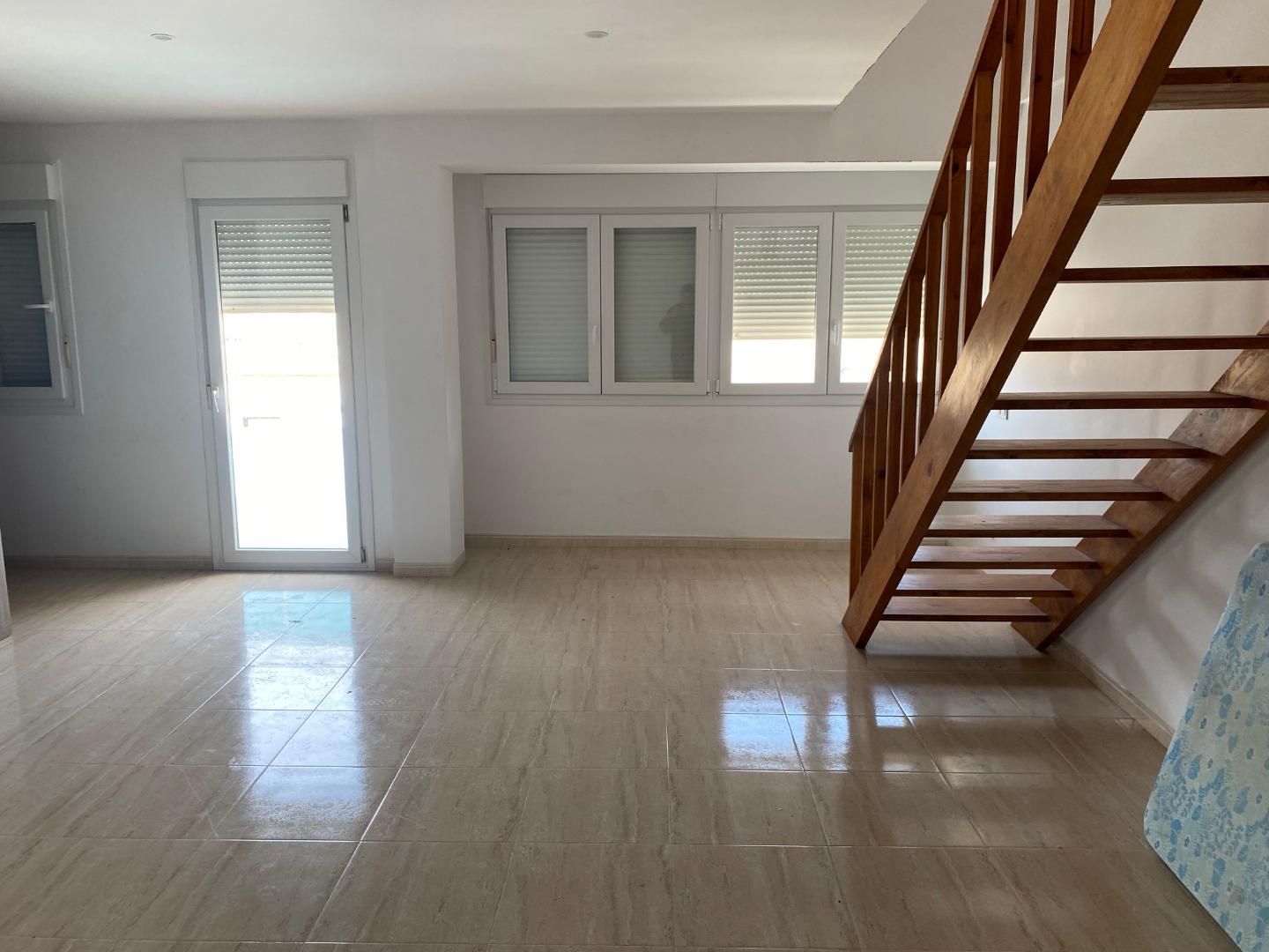 Attic to rent in Deltebre  with Terrace