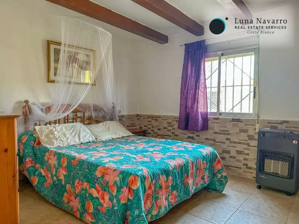 Habitación de Casa o chalet en venta en Confrides con Calefacción, Jardín privado y Terraza