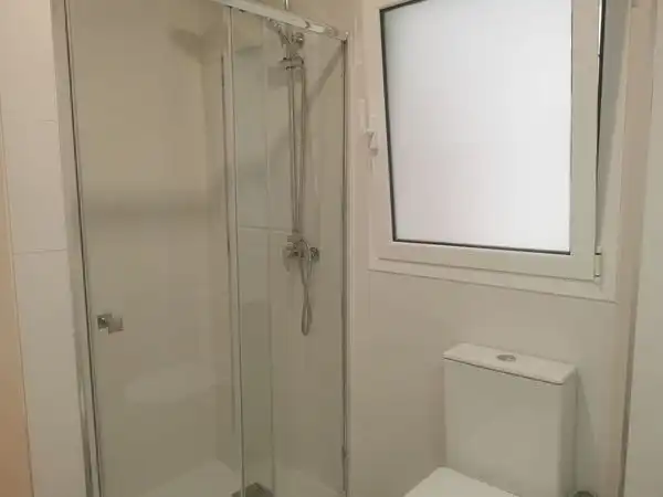 Baño de Piso de alquiler en Centro