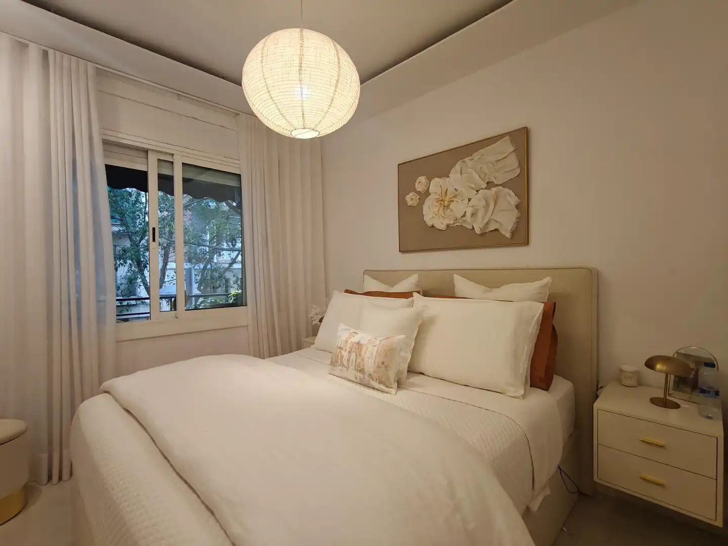 Bedroom of Apartments for sale in Barcelona  with Air Conditioner, Heating and Storage room