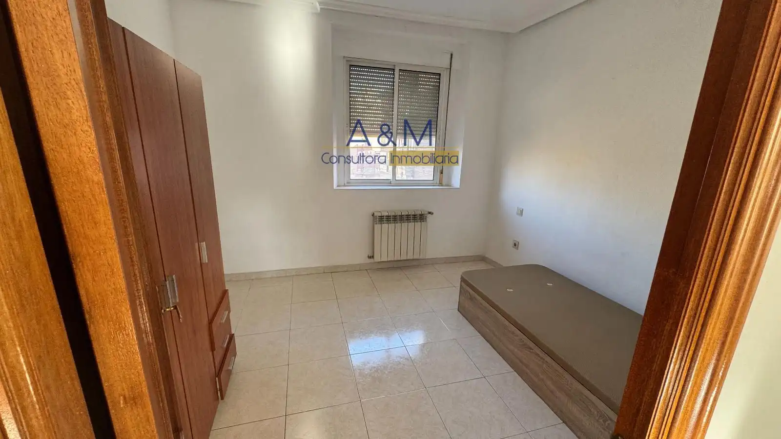 Bedroom of Attic for sale in Valladolid  with Heating, Terrace and Oven