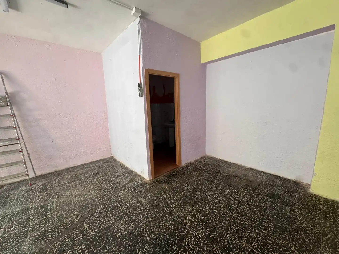 Büro zum Verkauf in Cmo. de Perales, Usera, Madrid, España, imagen 6