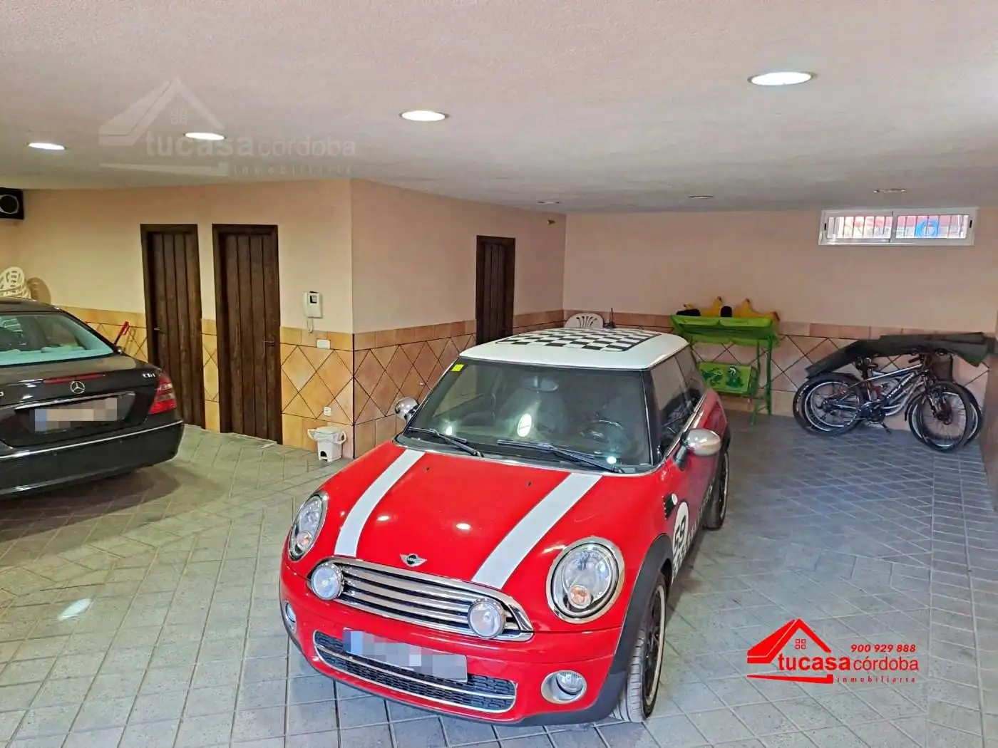 Parking of Country homes for sale in Córdoba  with Storage room and Swimming Pool